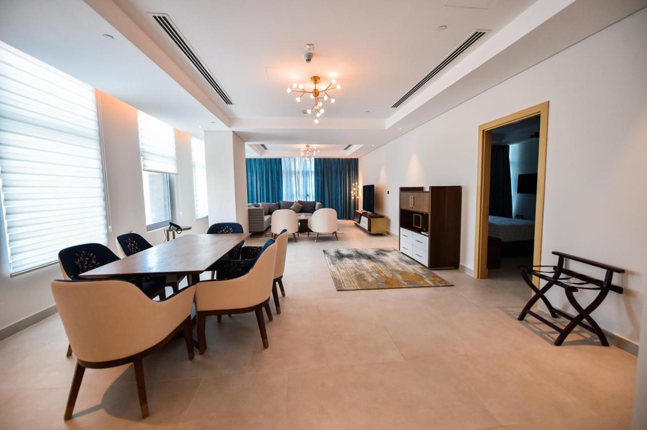 Waterfront Hotel Apartment Lusail Exterior foto A suite at the hotel
